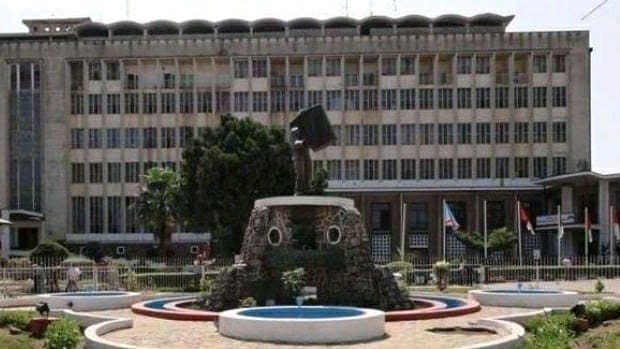 Haut-katanga : Les agents de la Mairie de Lubumbashi réclament 57 mois de salaire