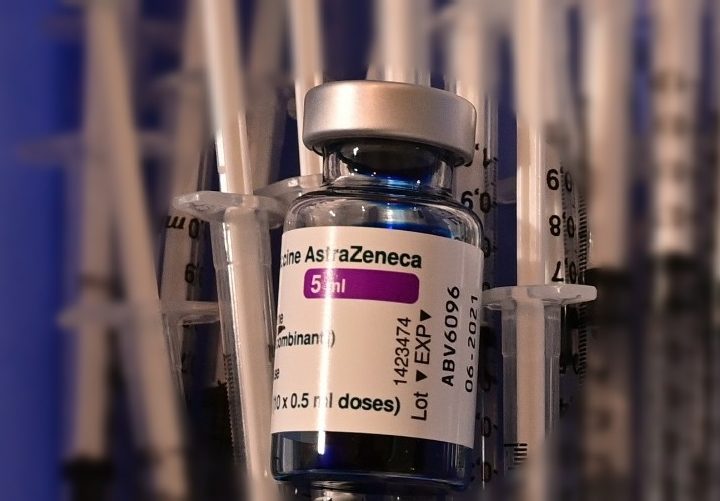 Covid-19 :   AstraZeneca, un vaccin anti-covid19 à haut risque au Danemark ?