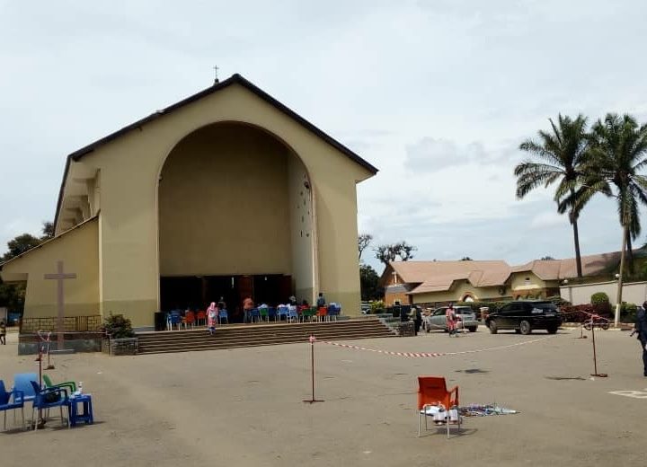Likasi: Malgré les restrictions sanitaires, l’enfant Jésus au centre des cultes