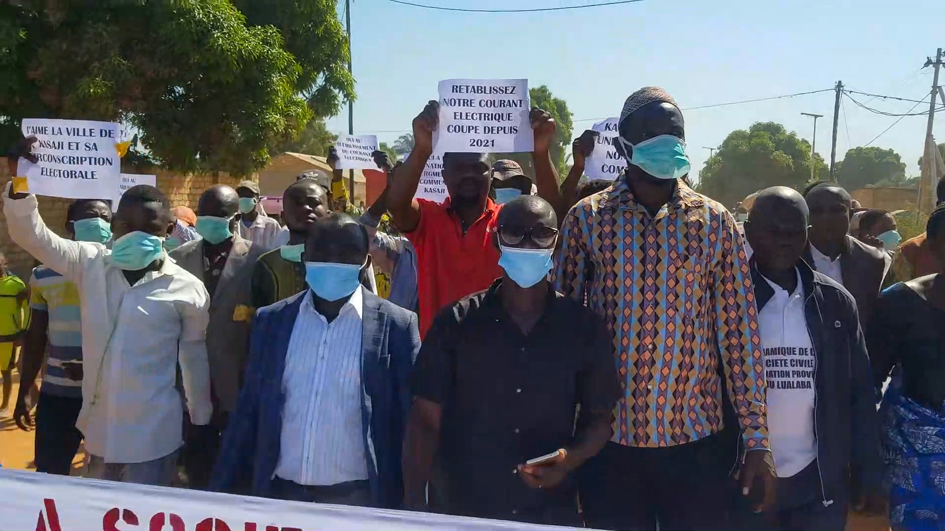 Lualaba: Les forces vives de Kasaji manifestent pour exiger le respect du statut de ville de leur entité