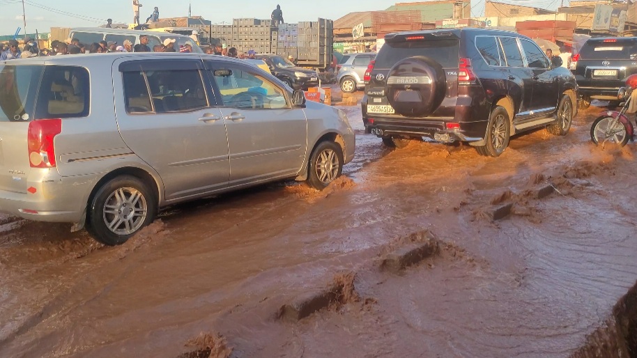 Lubumbashi : Le marché Moïse de Kasapa submergé par une crue chimique