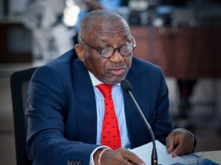 Transparence en RDC : Jacques Djoli passe à l&rsquo;offensive à l&rsquo;Assemblée nationale