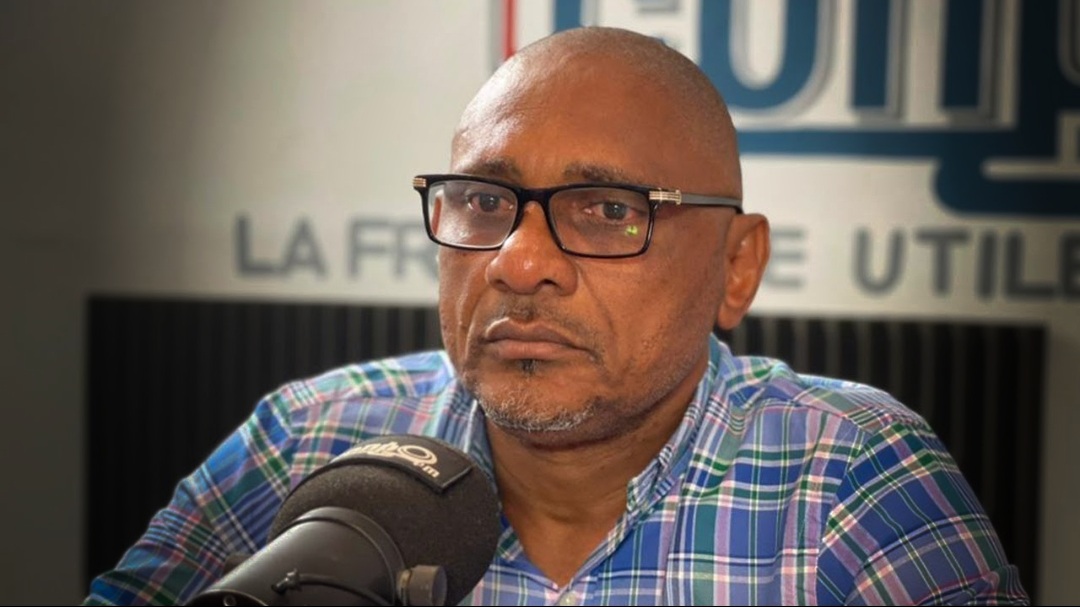 Criminalité à Kinshasa :  « Nous avons à la tête de la police le commandant le plus incompétent », fustige Gecoco Mulumba