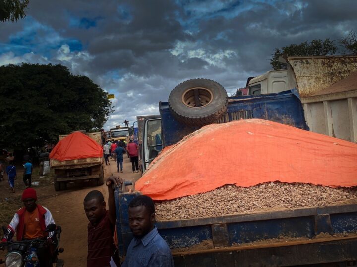 Lubumbashi : Les transporteurs de sable sur la route Kasenga en furie face à la pression fiscale