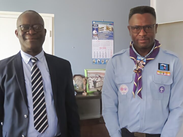 Soutien de l’Église catholique au scoutisme africain: Pascal Mwangala reçu par Mgr Fulgence Muteba