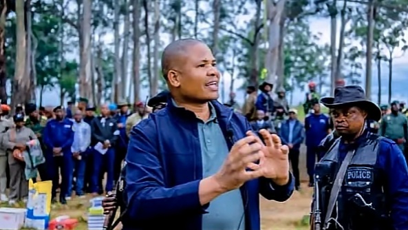 Haut-Katanga : Martin Kazembe Shula restaure l’autorité de l’État dans le territoire de Mitwaba