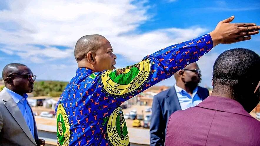 Lubumbashi : Martin Kazembe Shula guide une délégation de la Présidence sur les grands chantiers de la ville