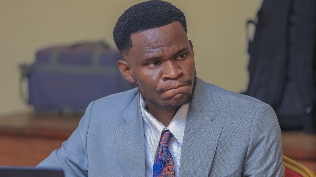 UNILU : Le journaliste Daniel Faray décroche son DEA avec grande distinction et livre une clé scientifique pour pacifier le conflit Katangais-Kasaïens sur Facebook