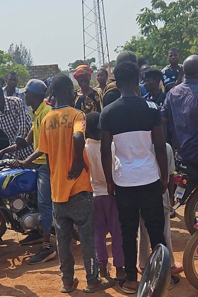 Insécurité à Lubumbashi : Un jeune homme échappe de justesse à la justice populaire au Golf Maisha après un vol de matériels