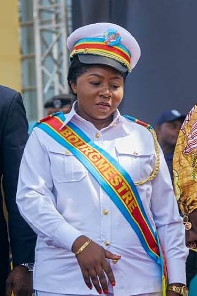 Likasi : La Bourgmestre Banza Mwepu Leya accompagne la clôture de l’année académique 2025-2026 dans plusieurs établissements universitaires