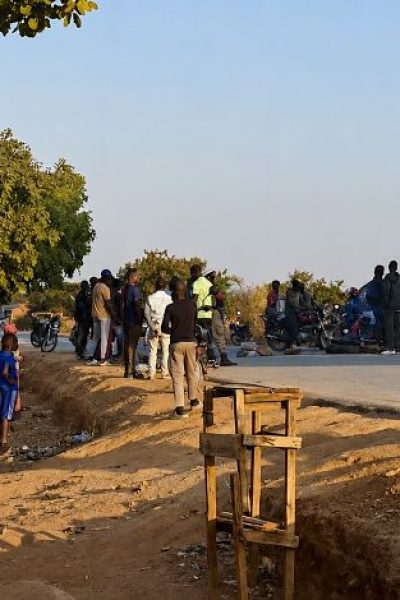 Lubumbashi : Un accident mortel sur l&rsquo;axe Golf Maisha provoque de vives tensions et paralyse la circulation