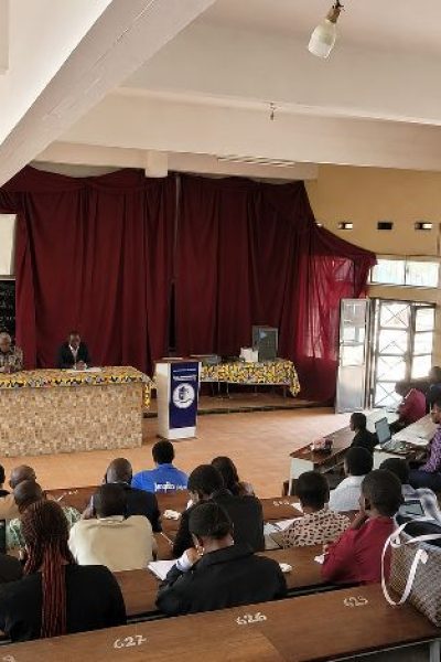 Université de Lubumbashi : La Faculté des Lettres arme ses doctorants face aux défis des réalités sociales